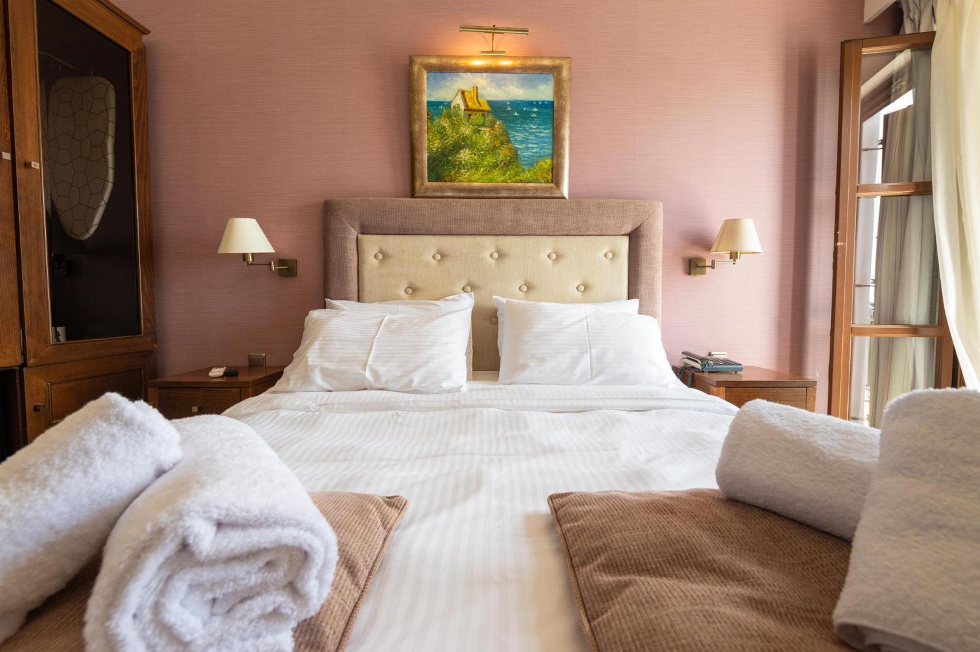 La Boheme Hotel Jýthio Eksteriør bilde
